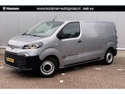 Toyota ProAce Worker - 2.0 D-4D L1 Challenger / Parkeersensoren / Trekhaak /