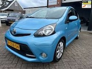 Toyota Aygo - 1.0 VVT-i Dynamic Blue AUTOMAAT-AIRCO-NAVI-CENTRAA