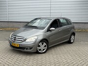 Mercedes-Benz B-klasse - 200 (INRUILKOOPJE) (VERSNELLINGBAK SLIPT)