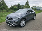 Volkswagen T-Roc - 1.5 TSI / Navi / Camera / Carplay / Stoelv.