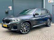 BMW X3 - XDrive30e High Executive M SPORT CARPLAY PANO KEYLESS HUD TR