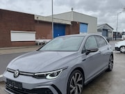 Volkswagen Golf - 1.5 eTSI R-LINE | PANO | NARDO | IQ LIGHT | BOMOLL