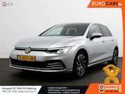 Volkswagen Golf - 1.0 TSI Life Lounge 110pk Navigatie Apple Carplay/Android au