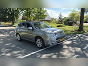 Mitsubishi Outlander - 2.0 PHEV Instyle AUTOMAAT SCHUIFDAK GRIJS 2014