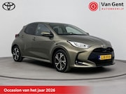 Toyota Yaris - 1.5 Hybrid 115 First Edition | Navigatie | Adaptive Cruise |