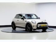 MINI Cooper - 3-Deurs 1.5 Camden Plus Edition