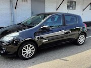 Renault Clio - 1.5 dCi Parisienne / CLIMA / NAVI