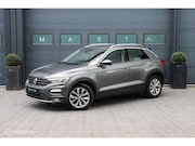 Volkswagen T-Roc - 1.0 TSI Style|VIRTUAL|CAMERA|CARPLAY|NAP