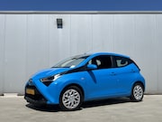 Toyota Aygo - 1.0 VVT-i x-play | Trekhaak | 1e eigenaar