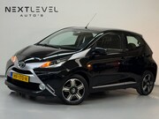 Toyota Aygo - 1.0 VVT-i x-wave Automaat Camera Airco Lederstoelen