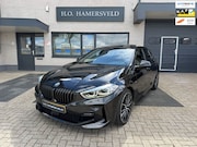 BMW 1-serie - 118i M-pack Aut. Pano, M-schaalstoelen, Harman Kardon etc