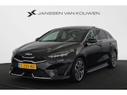 Kia ProCeed - 1.5 T-GDi GT-Line Pano Stuur-Stoelverwarming Camera Apple Ca