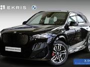 BMW iX1 - eDrive20 | M Sport Pro | Panoramadak | Driving Ass