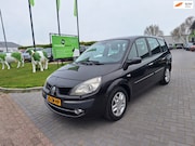 Renault Grand Scénic - 2.0-16V Tech Line 7p. / AUTOMAAT