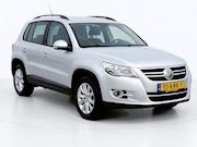 Volkswagen Tiguan - 2.0 TDI Comfort&Design 4Motion|Cruise|PDC