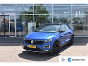 Volkswagen T-Roc - 1.5 TSI 150PK DSG-7 Sport | TREKHAAK | PANORAMADAK | NAVIGAT