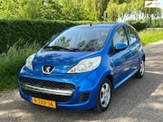 Peugeot 107 - 1.0-12V XR / Airco