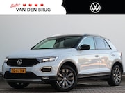 Volkswagen T-Roc - 1.5 TSI Sport | Trekhaak | Achteruitrijcamera | Apple carpla