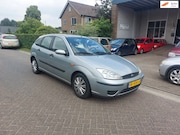 Ford Focus - 1.4-16V Ambiente