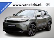 Toyota Urban Cruiser - Executive 61 kWh , Nieuw en direct leverbaar met €3.000 inru