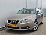 Volvo V70 - 1.6 D2 Ocean Race AUTOMAAT bj 2013 Nette auto! boekjes aanwe