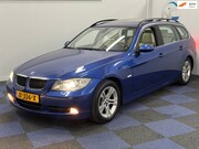BMW 3-serie - Touring 325i High Executive / ZEER NETTE AUTO / NAP / PANORA