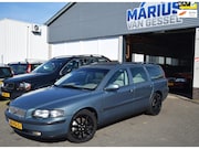 Volvo V70 - 2.3 T-5 Automaat & Leer 250 pk