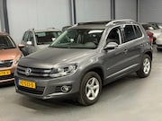 Volkswagen Tiguan - 1.4 TSI R-Line Edition PANO LEER PDC