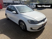 Volkswagen e-Golf - 116 PK | Automaat | Cruise Control | Stoelverwarming | Clima