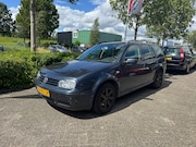 Volkswagen Golf - 2.0 Sportline. Climate/cruise control, trekhaak en meer