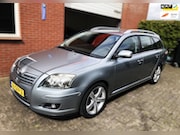 Toyota Avensis - 1.8 VVTi/NAVI/TREKHAAK/PDC/TOPSTAAT