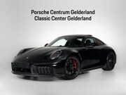 Porsche 911 - Carrera 4 GTS