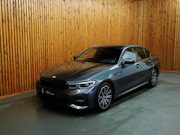 BMW 3-serie - 318I Business Edition Plus Automaat Panoramadak Leer