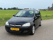 Opel Corsa - 1.2-16V Silverline NAP- Airco- CarPlay