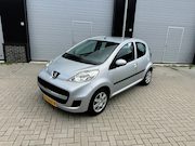 Peugeot 107 - 1.0-12V Sublime