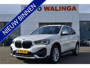 BMW X1 - sDrive20i 180pk Automaat | Panoramdak | Carplay | Head Up | 
