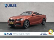 BMW 2-serie - Cabrio 220i Sport | Leder | Stoelverwarming | LED | Parkeers