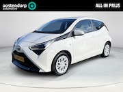 Toyota Aygo - 1.0 VVT-i x-play | 5 deurs | Carplay | Parkeercamera | Navig