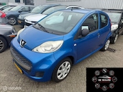 Peugeot 107 - 1.0-12V XR
