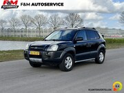 Hyundai Tucson - 2.0i Dynamic Cross Airco, trekhaak, cruise, EXPORT ONLY