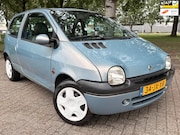 Renault Twingo - 1.2-16V Privilège airco