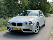 BMW 1-serie - 114i EDE Business Sport | Navi + Cruise + Clima Nu € 5.750,