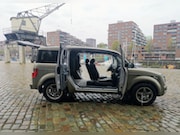Honda Element - Model YH2: 4WD / vierwielaandrijving. 4-traps automaat