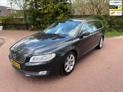 Volvo V70 - 1.6 D2 Nordic+ Airco / Navi / Leder / NAP