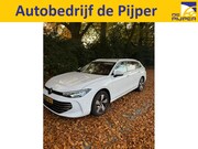 Volkswagen Passat - Variant 1.5 eTSI Business | Navigatie | Verwarmd Stuurwiel |