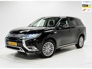 Mitsubishi Outlander - 2.4 PHEV Intense Trekhaak| Navi|Stoelverw.