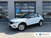 Volkswagen T-Roc - 1.5 TSI 150 pk Style 7-DSG | Achteruitrijcamera | Cruise con