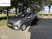 Hyundai i10 - 1.0 Comfort carplay parkeersensoren all in