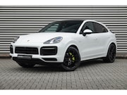 Porsche Cayenne Coupé - 3.0 E-Hybrid | Sport Chrono | Pano | Alcantara | Luchtvering