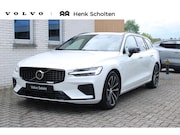 Volvo V60 - T8 Plug-in hybrid AWD Plus Dark | Trekhaak | Panoramadak | V